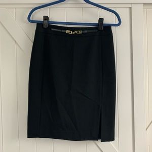 Express Black Pencil Skirt Size 4 Lined Back Zip Work Office Classic Chic